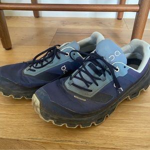 On Cloud running shoes